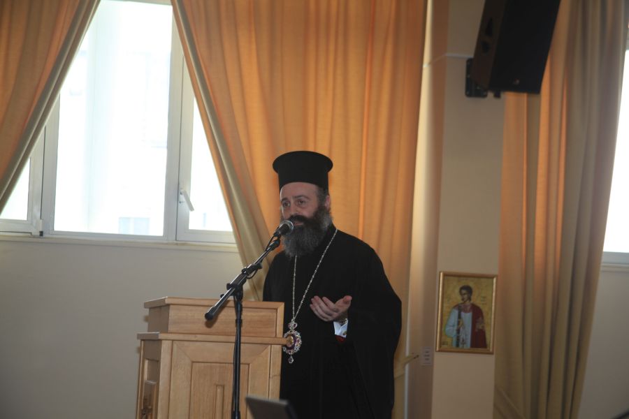 img06eisxristoyp